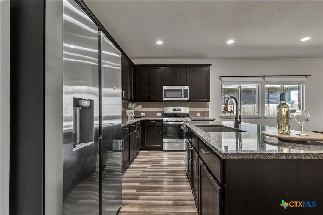 139 Billowing Way Property Photo 10