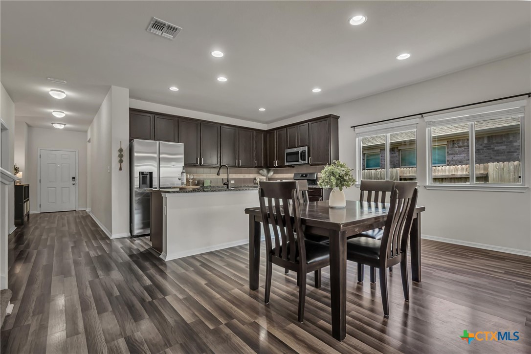 139 Billowing Way Property Photo 14
