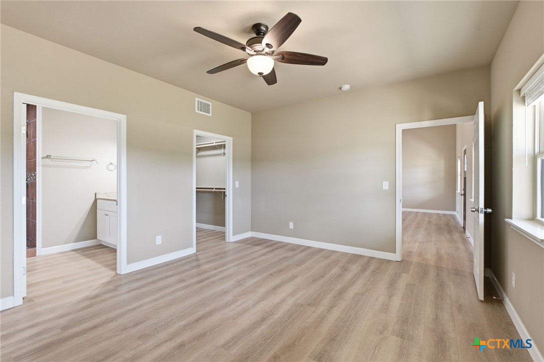 373 Cross Road Property Photo 10