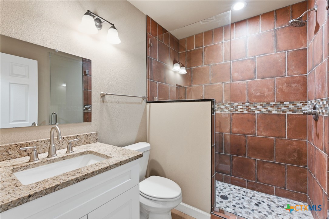 373 Cross Road Property Photo 14