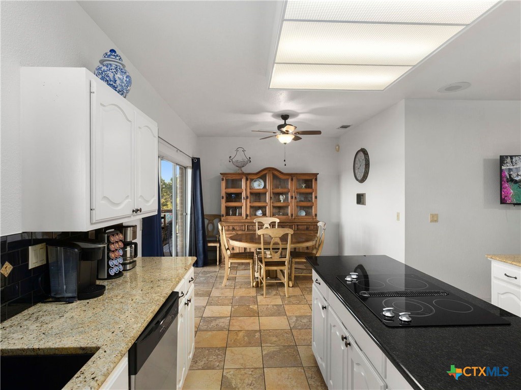 1870 Stagecoach Drive Property Photo 27