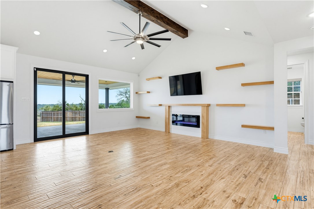 312 Skyline Drive Property Photo 7