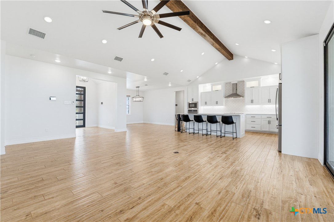 312 Skyline Drive Property Photo 10