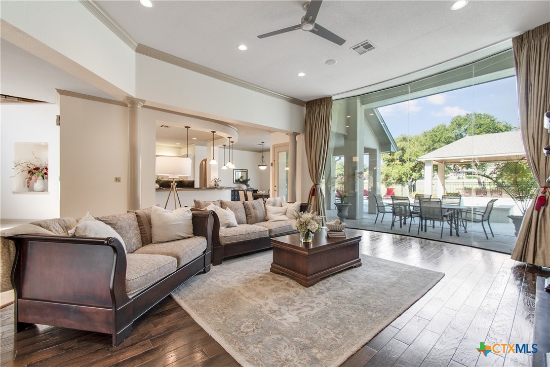 1317 Jack Nicklaus Circle Property Photo 5