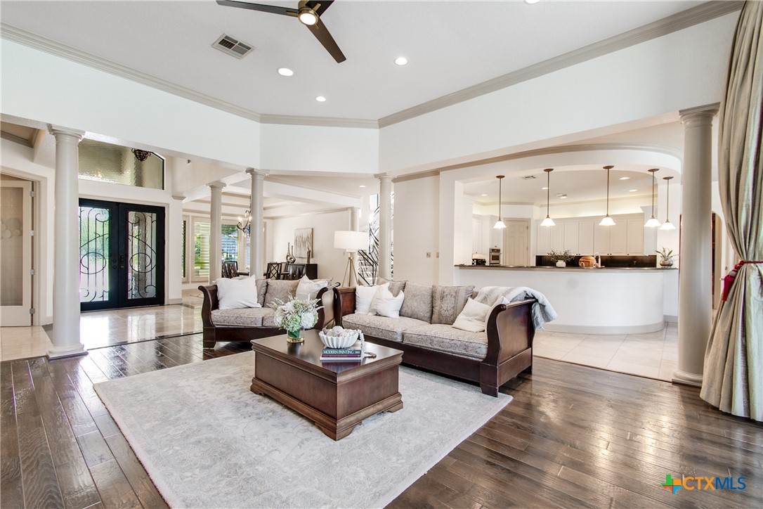 1317 Jack Nicklaus Circle Property Photo 6