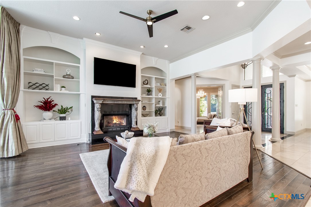 1317 Jack Nicklaus Circle Property Photo 7