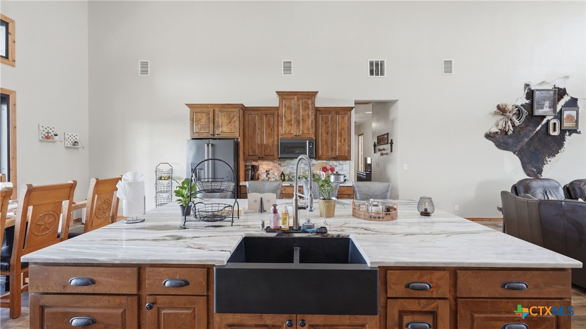 12093 Sulphur Springs Road Property Photo 12