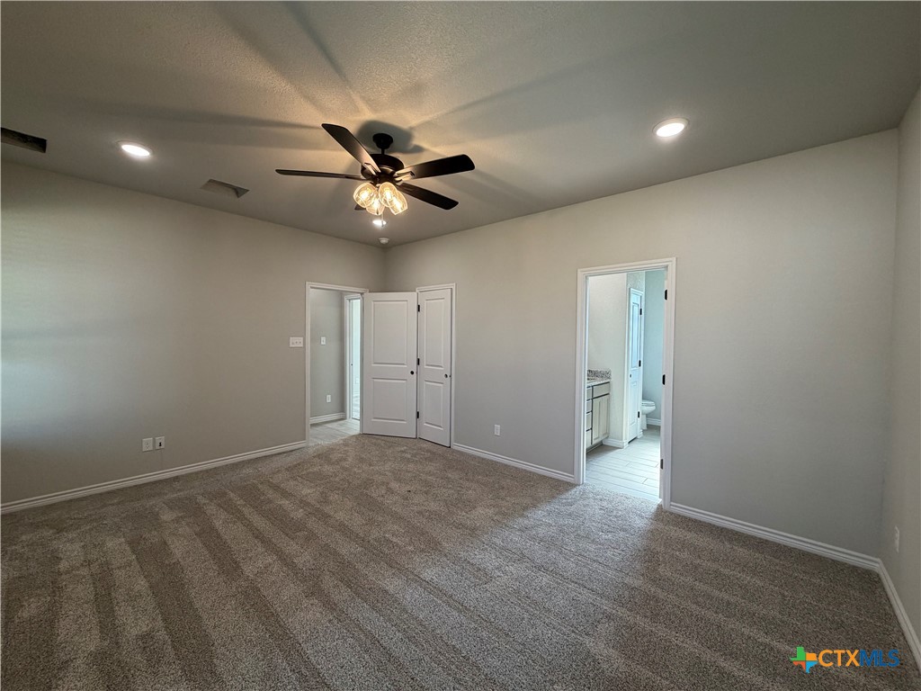 3108 Seeker Street Property Photo 10