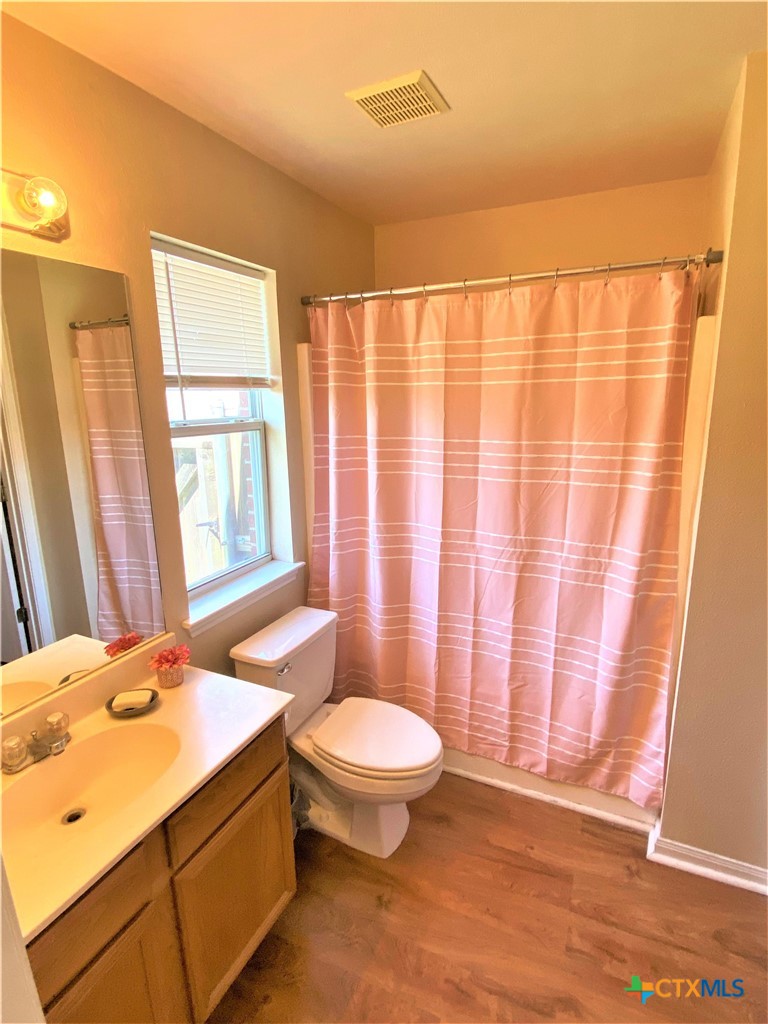 1311 E Downs Avenue Property Photo 10