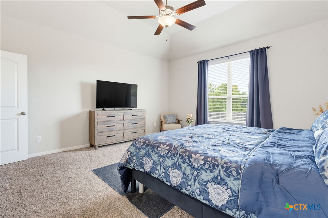 1129 Ewell Court Property Photo 21