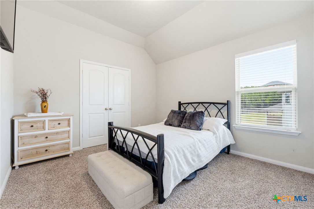 1129 Ewell Court Property Photo 27