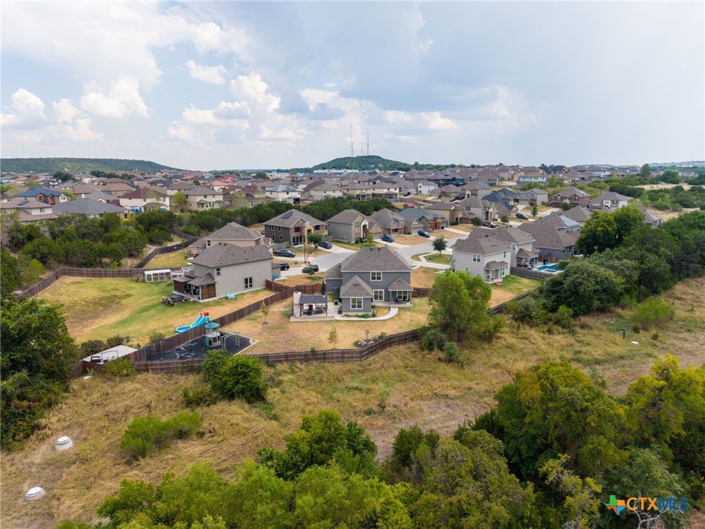 1129 Ewell Court Property Photo 44