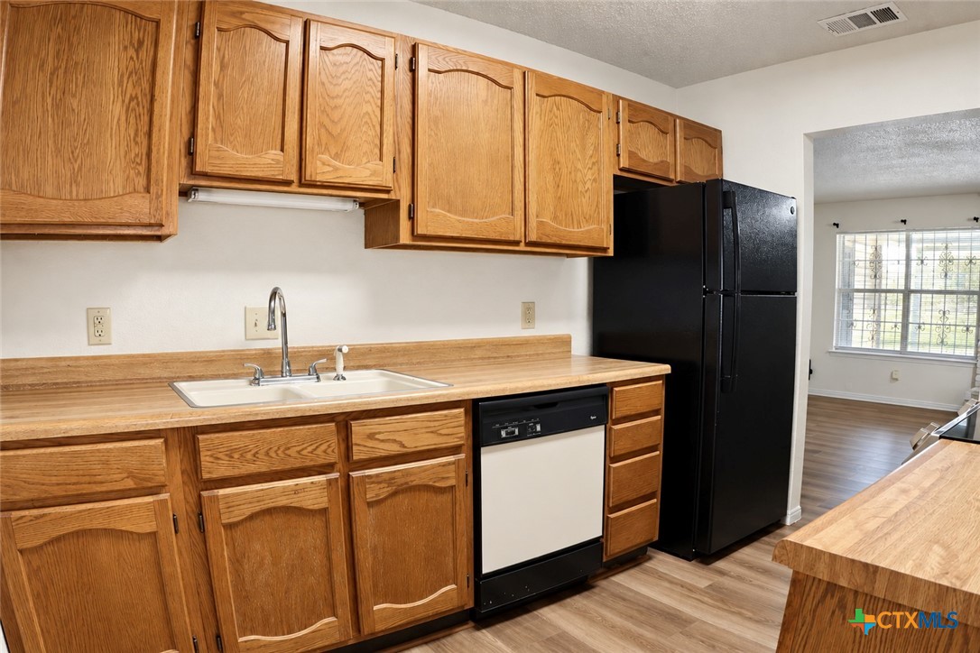 2018 Newton Drive Property Photo 3