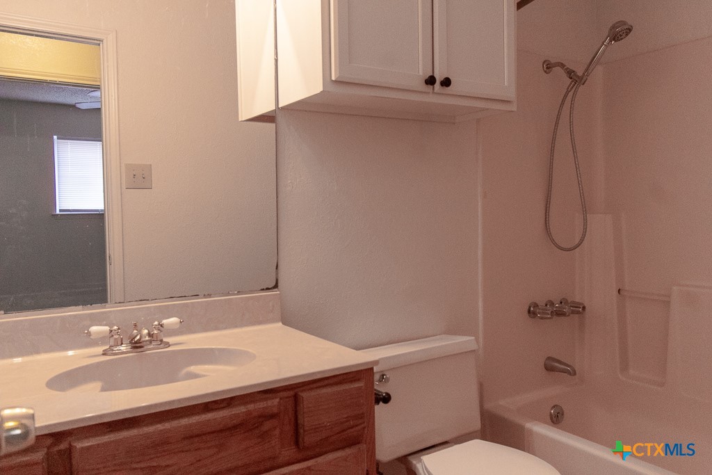 2018 Newton Drive Property Photo 26