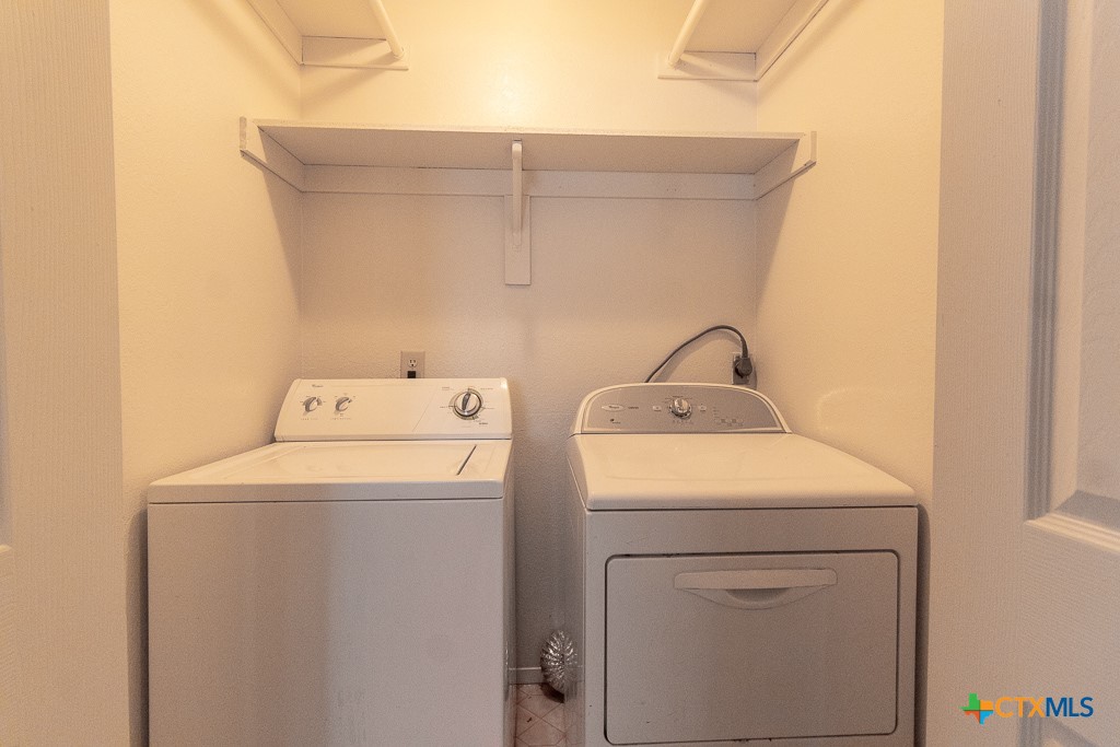 2018 Newton Drive Property Photo 27