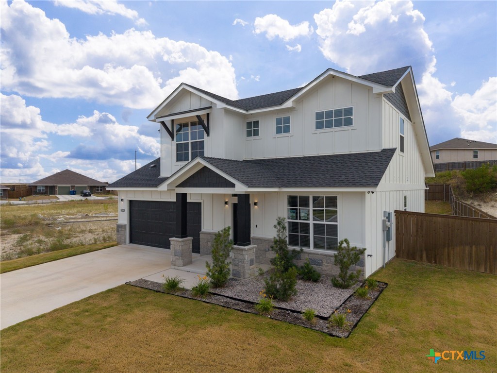 1455 Walker Place Boulevard Property Photo 1