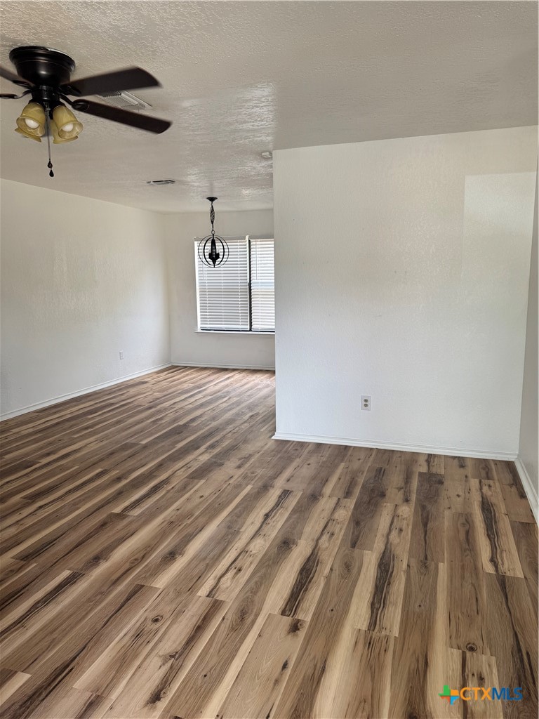 2509 Schulze Drive Property Photo 3