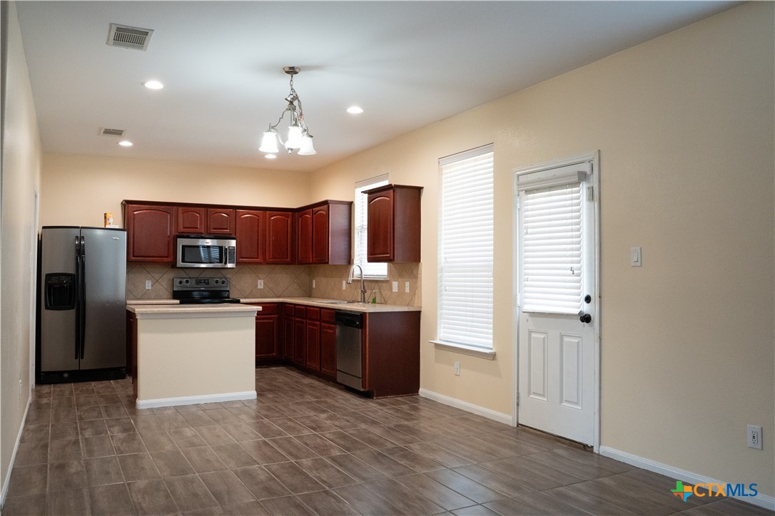 711 Taurus Drive Property Photo 4