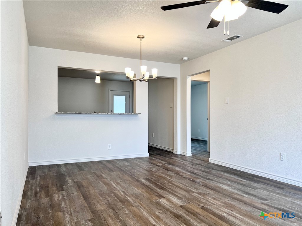 222 Dolphin Drive Property Photo 3