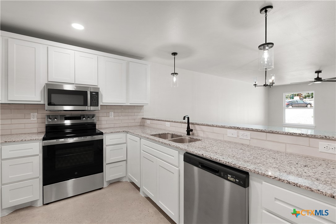 203 Boyles Street Property Photo 11