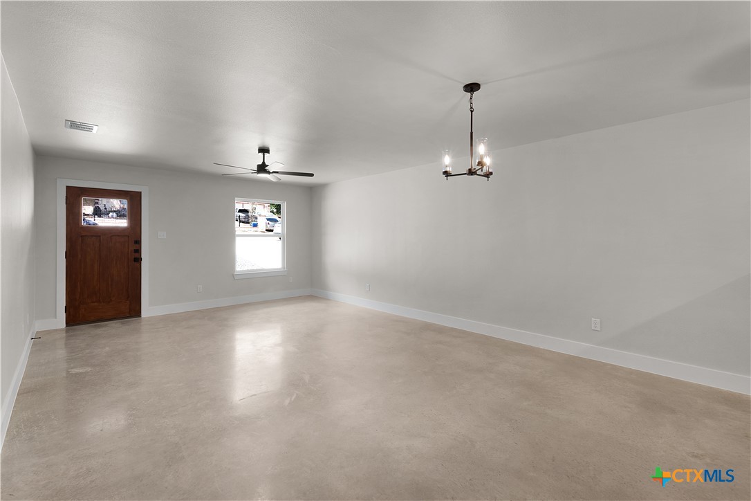 203 Boyles Street Property Photo 21