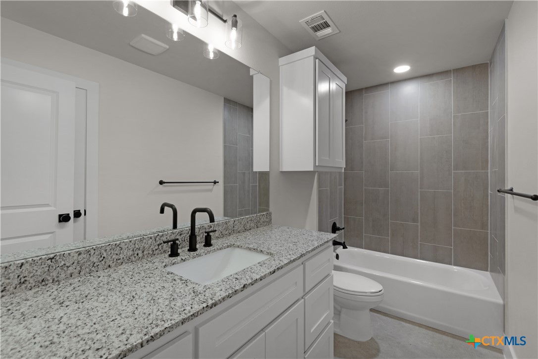 203 Boyles Street Property Photo 25