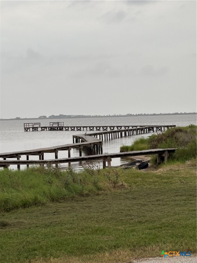 394 Sunrise Bay Drive Property Photo 5