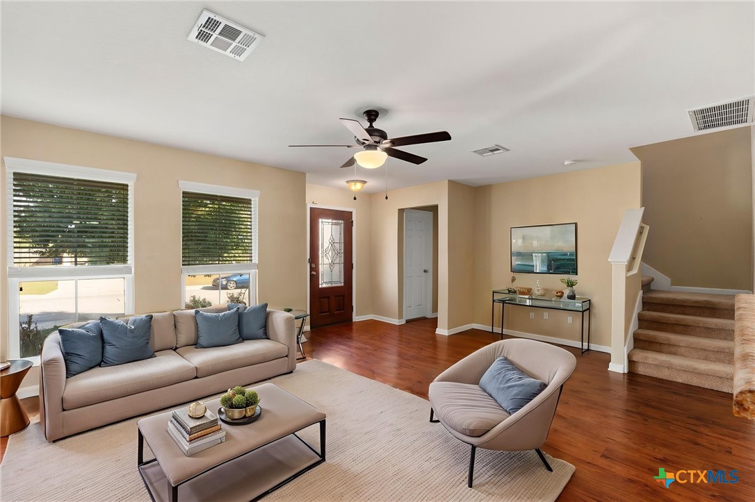 504 Wind Murmur Property Photo 4