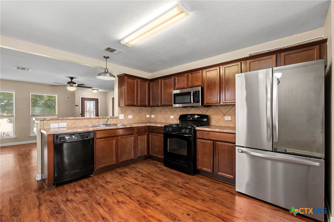 504 Wind Murmur Property Photo 11