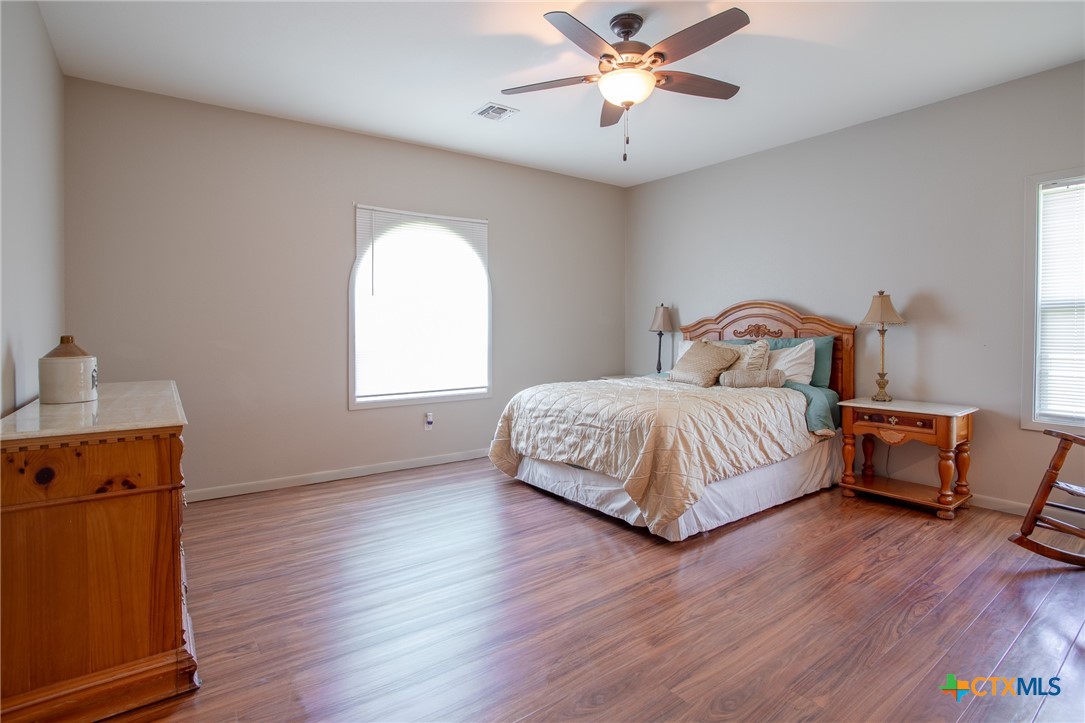 394 Sunrise Bay Drive Property Photo 14