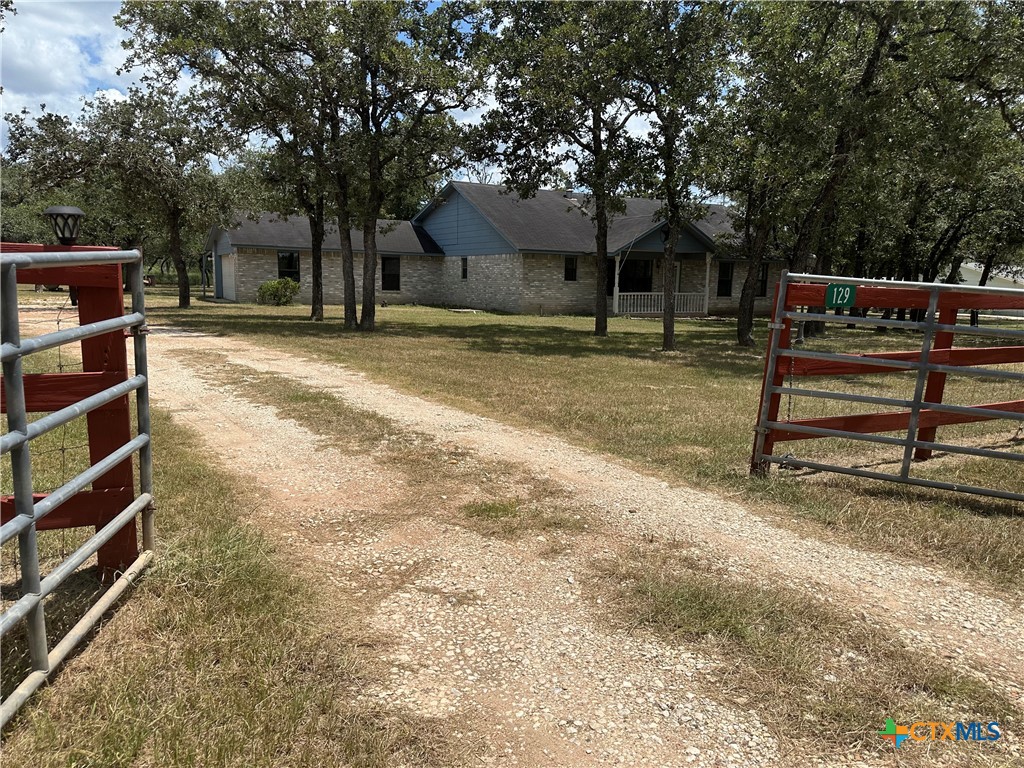 129 S Mcadams Road Property Photo 3