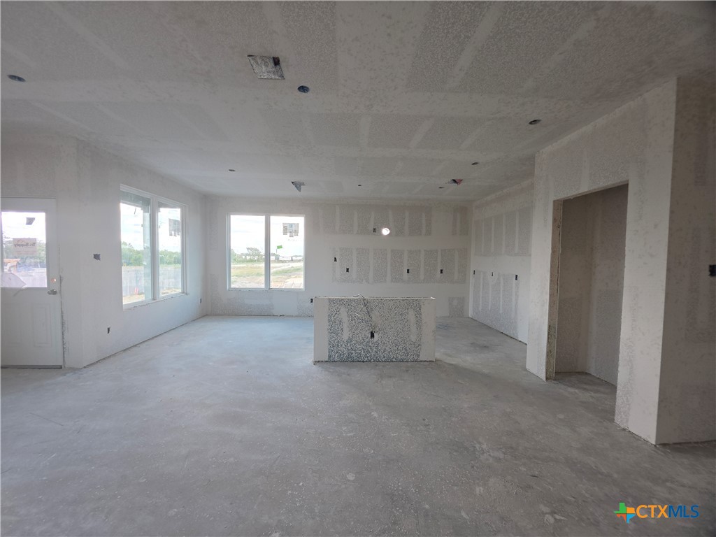 2022 Michigan Drive Property Photo 7