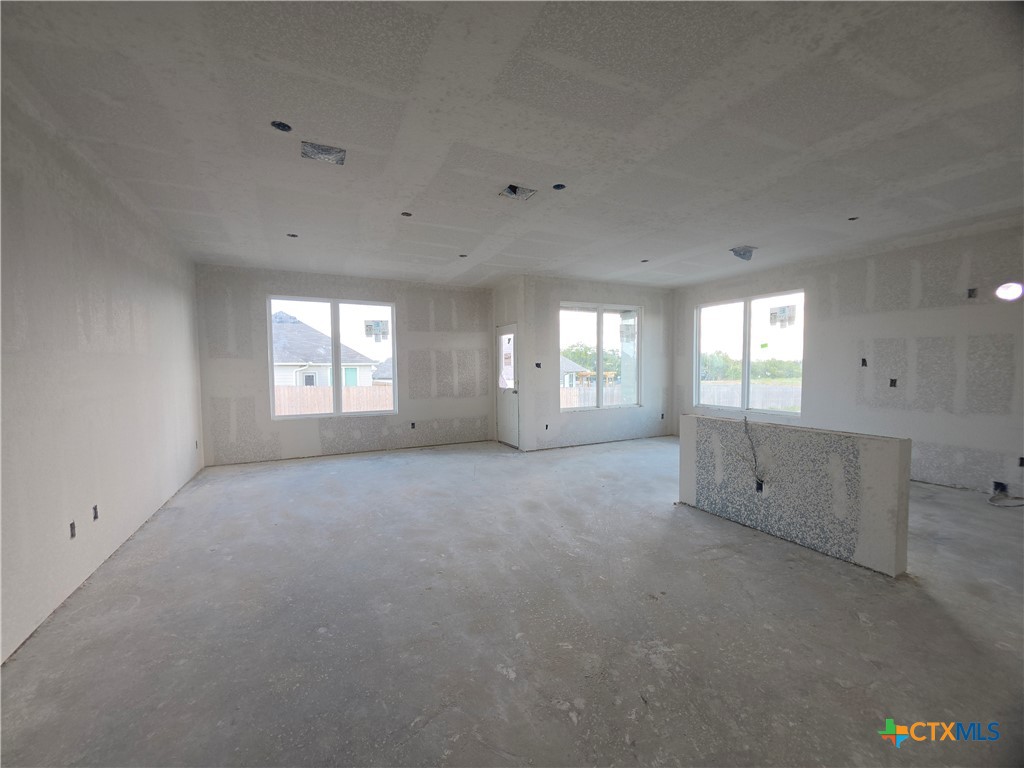 2022 Michigan Drive Property Photo 8