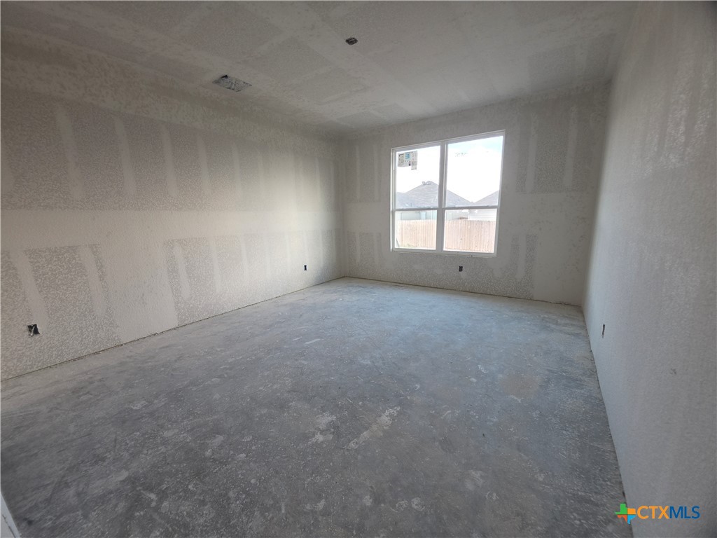 2022 Michigan Drive Property Photo 9
