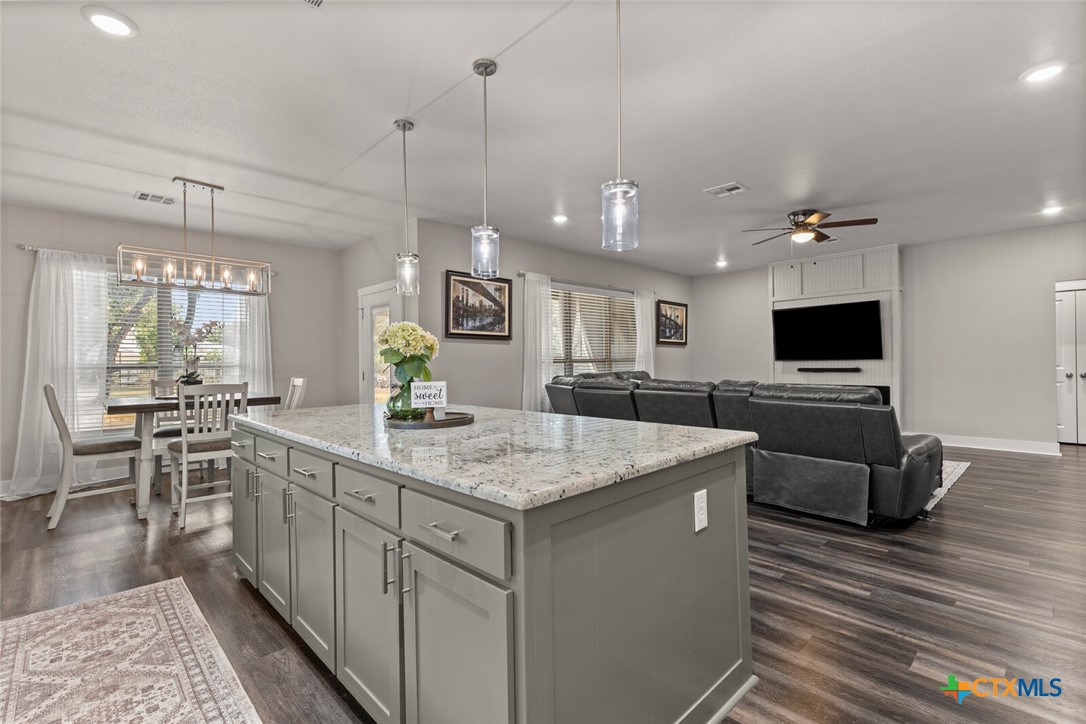 15987 Crockett Drive Property Photo 8