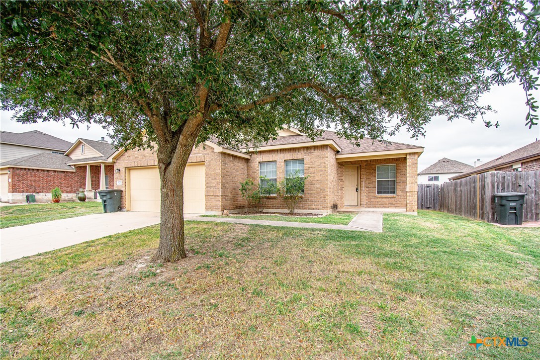 6003 Shamrock Drive Property Photo 1