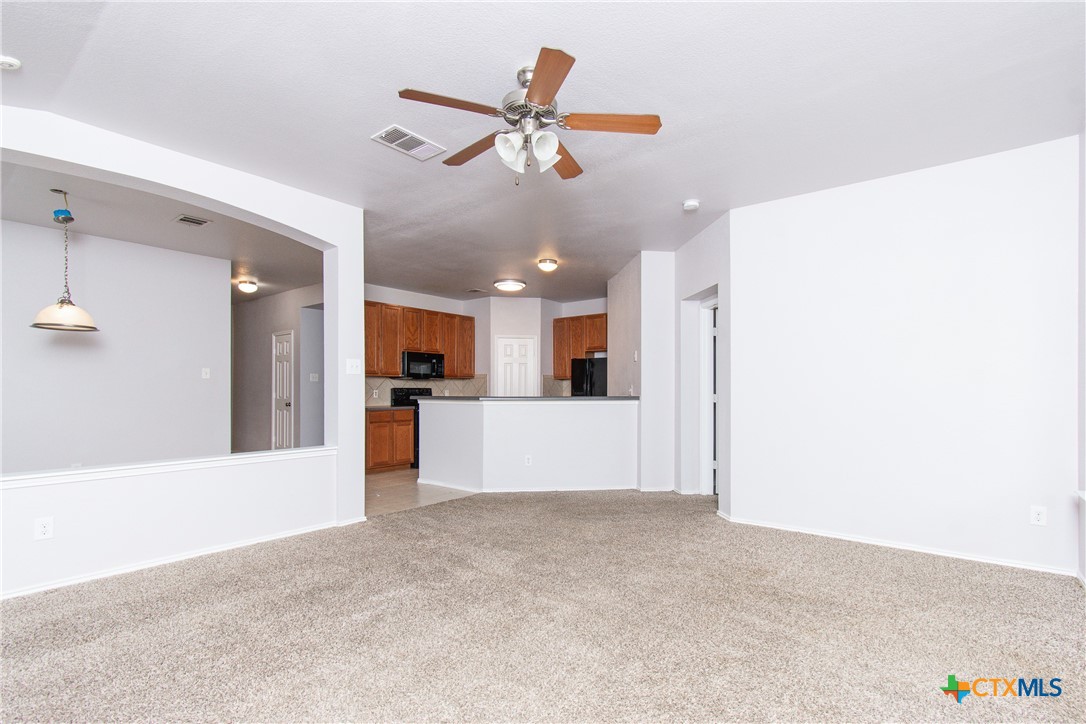 6003 Shamrock Drive Property Photo 12