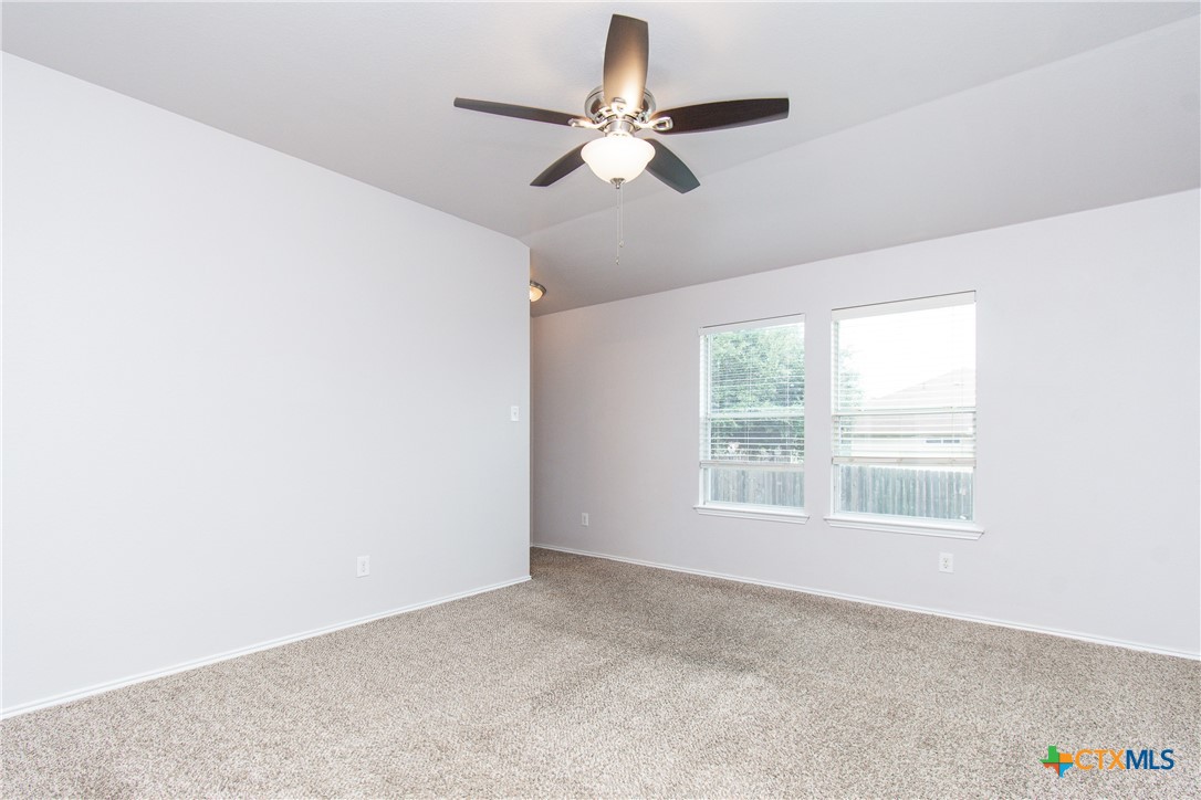 6003 Shamrock Drive Property Photo 13