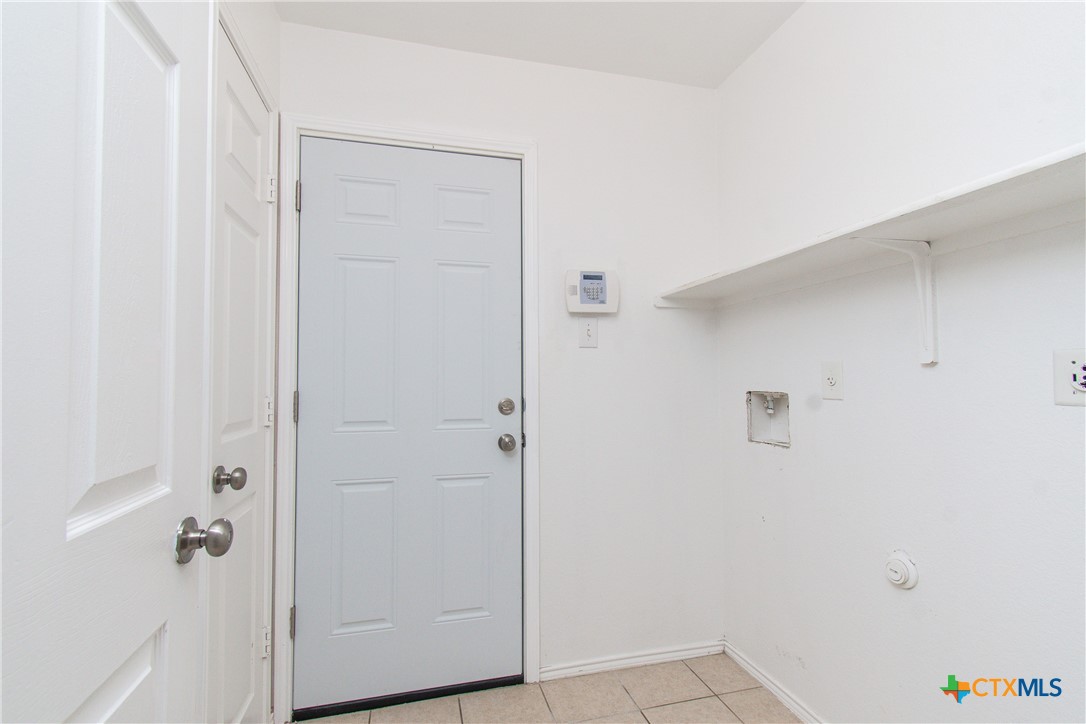 6003 Shamrock Drive Property Photo 18