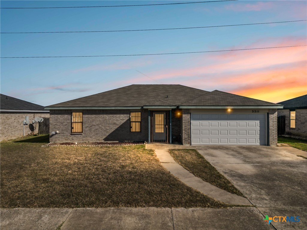 3211 Tom Lockett Drive Property Photo 1