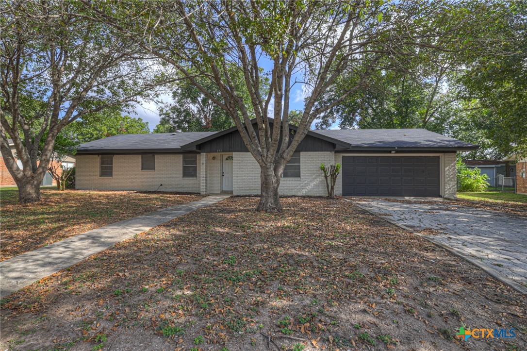 153 Swan Drive Property Photo 1
