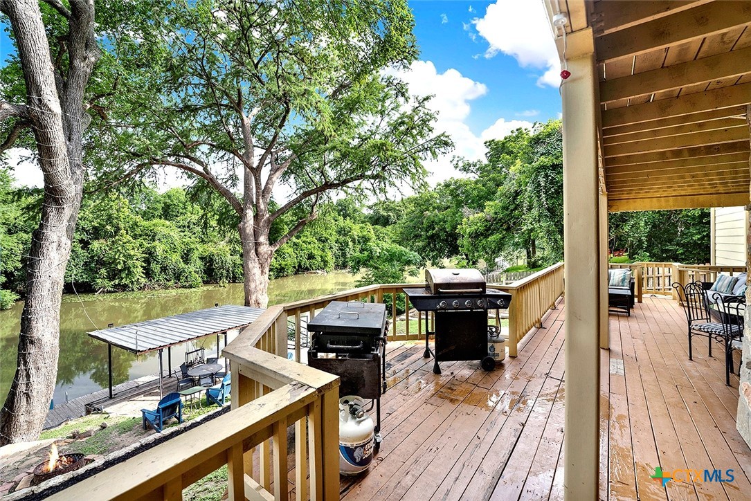 48 River Oak Drive Property Photo 11