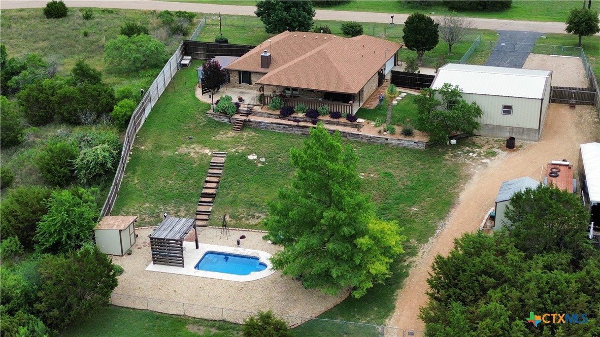 1015 Bluebonnet Drive Property Photo 3