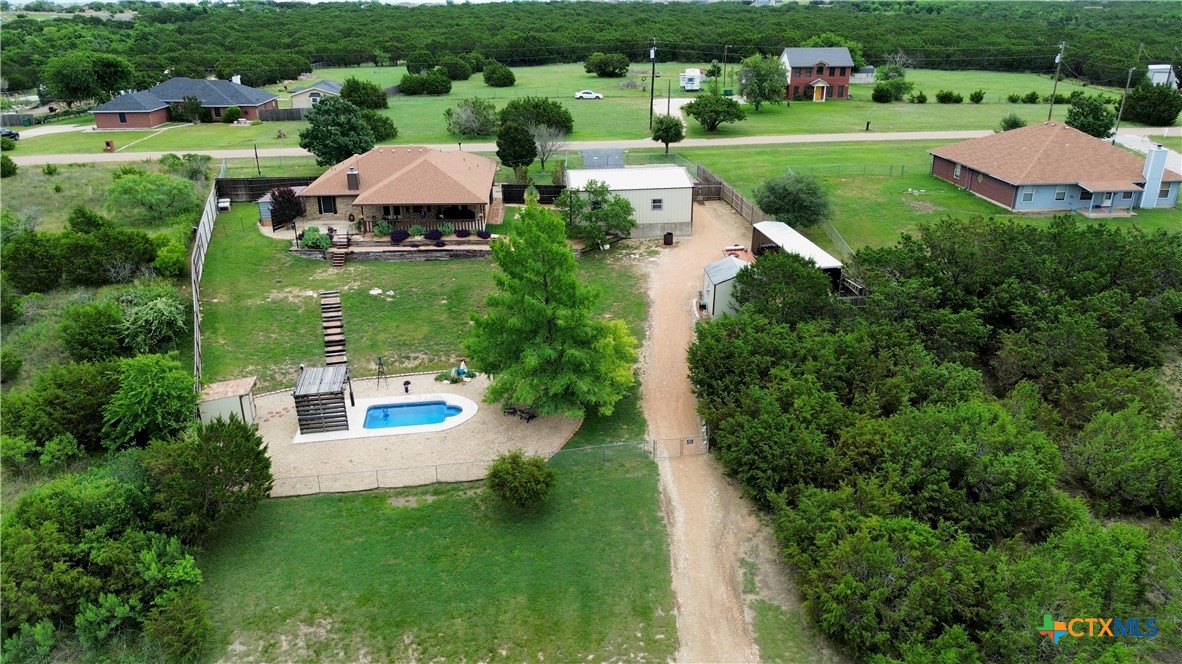 1015 Bluebonnet Drive Property Photo 4
