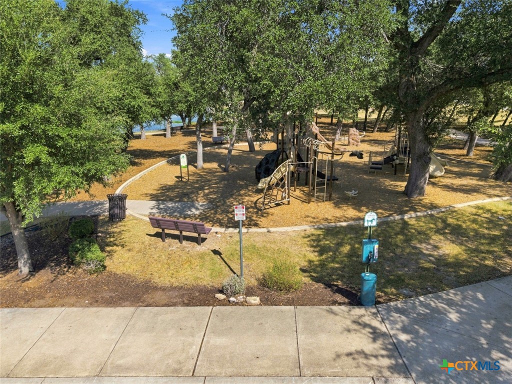 1117 Arbor Acres Loop Property Photo 30