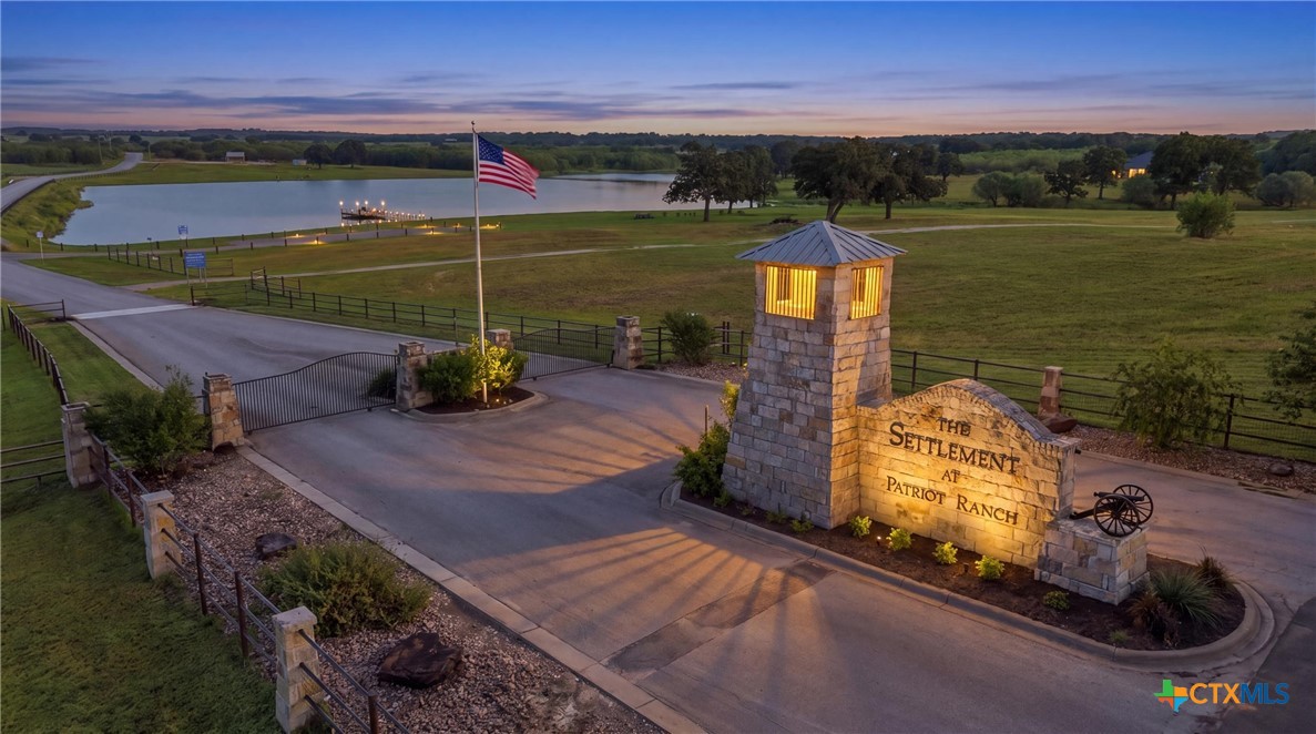 494 Flash Circle Property Photo 2