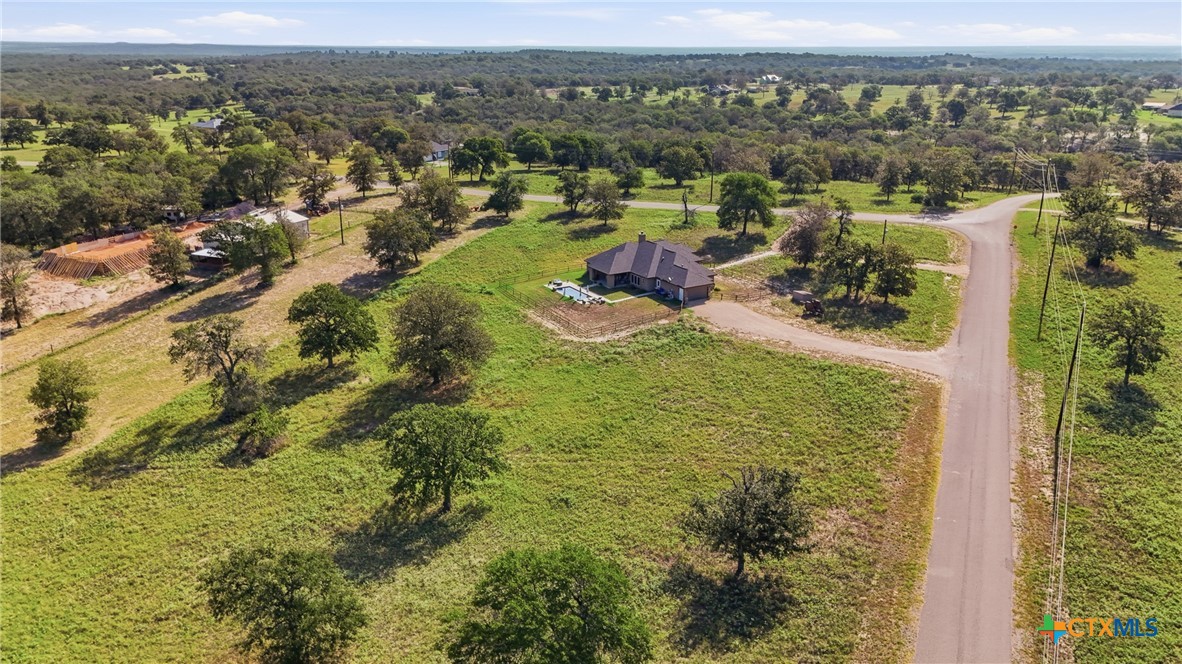494 Flash Circle Property Photo 7