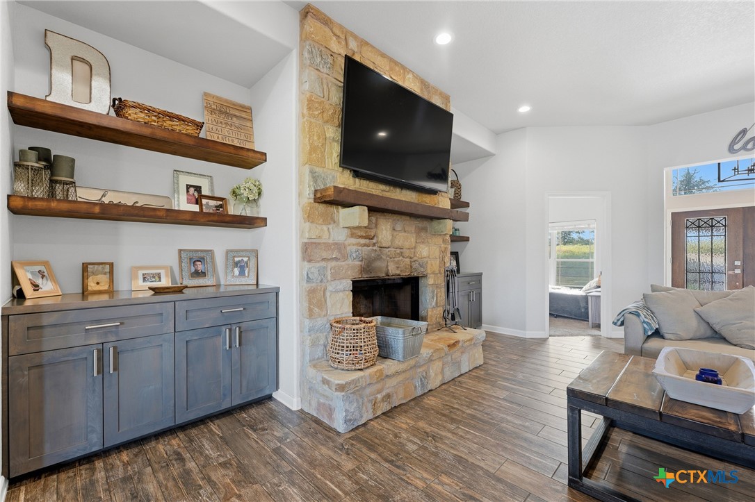 494 Flash Circle Property Photo 18