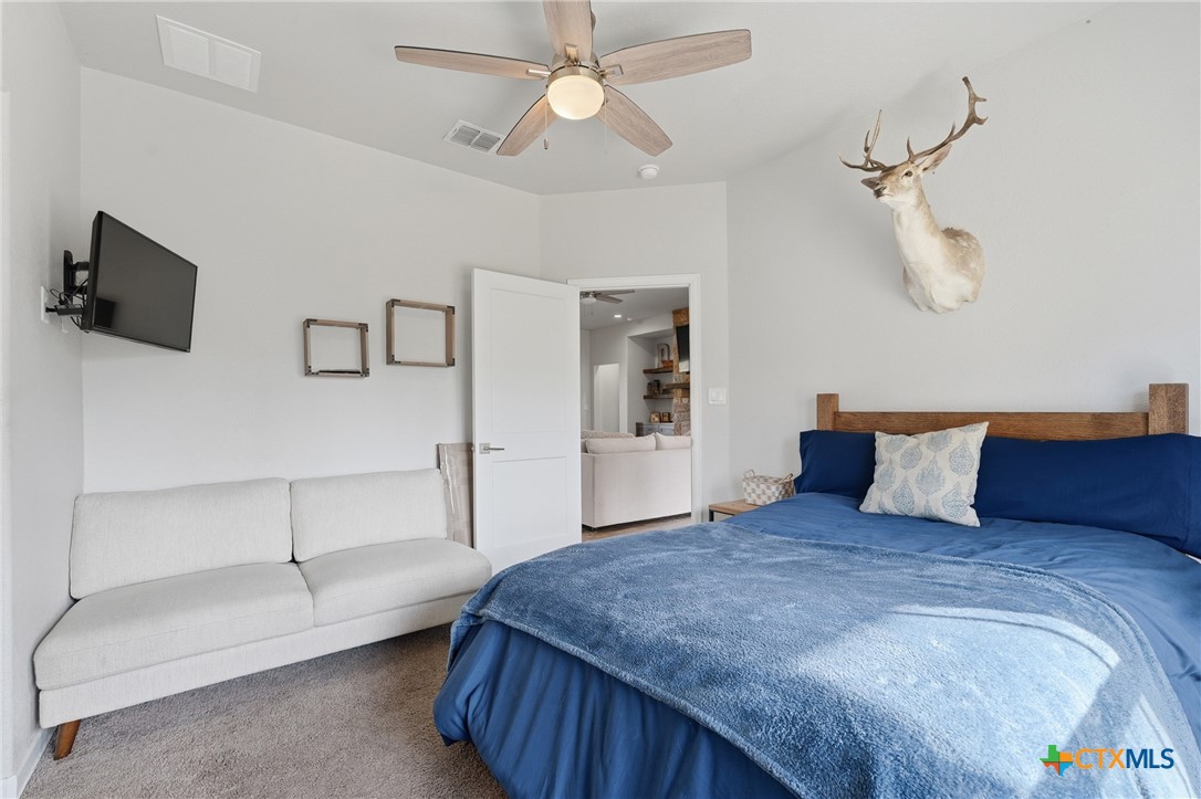 494 Flash Circle Property Photo 42