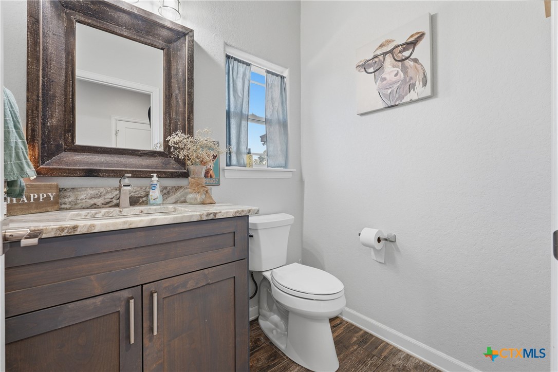 494 Flash Circle Property Photo 47